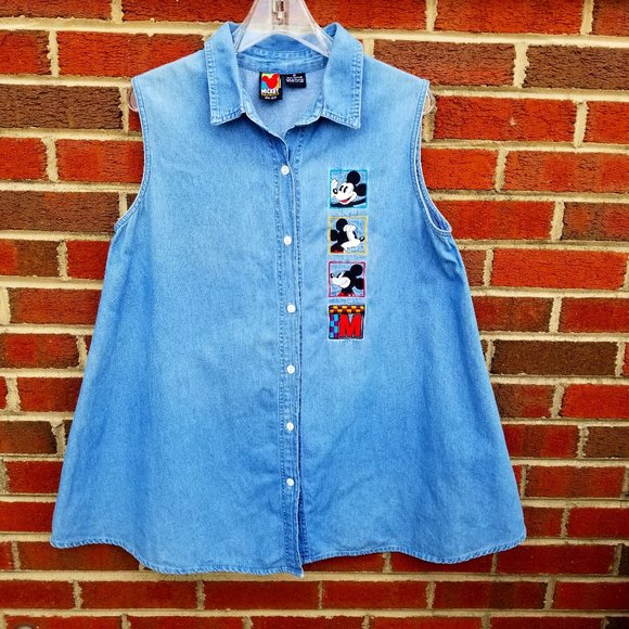 Disney Tops - 🎉HP🎉 Mickey Unlimited Women's Maternity Sleeveless Button-Up Shirt